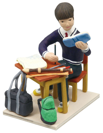 Desk and chair diorama set (made of hard paper)01