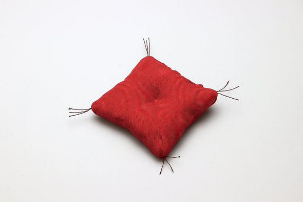 Mini cushion red01