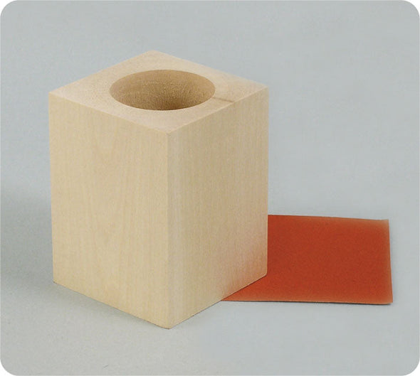 Wood carving brush holder01