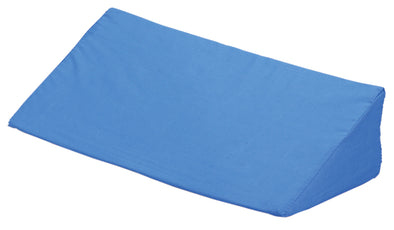 Triangle cushion01