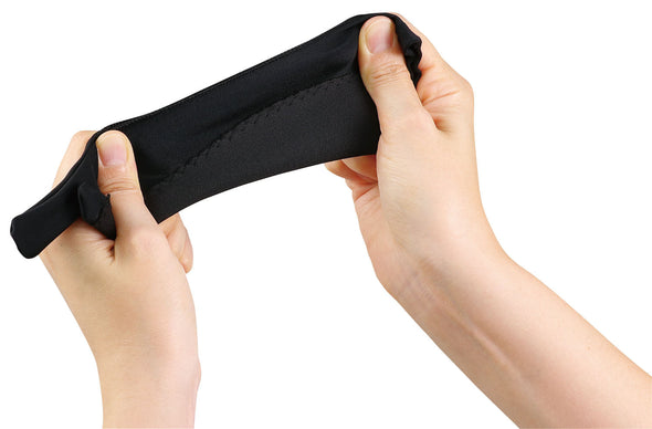 Glove L for tablet with name tag01