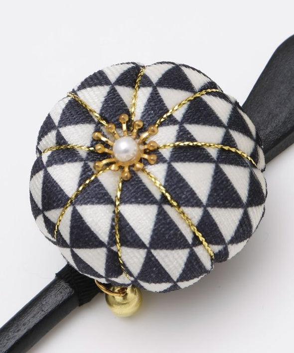 Kanzashi with a Japanese sweets Motif