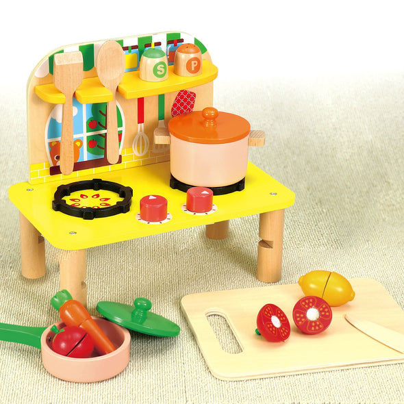 wooden colorful kitchen015