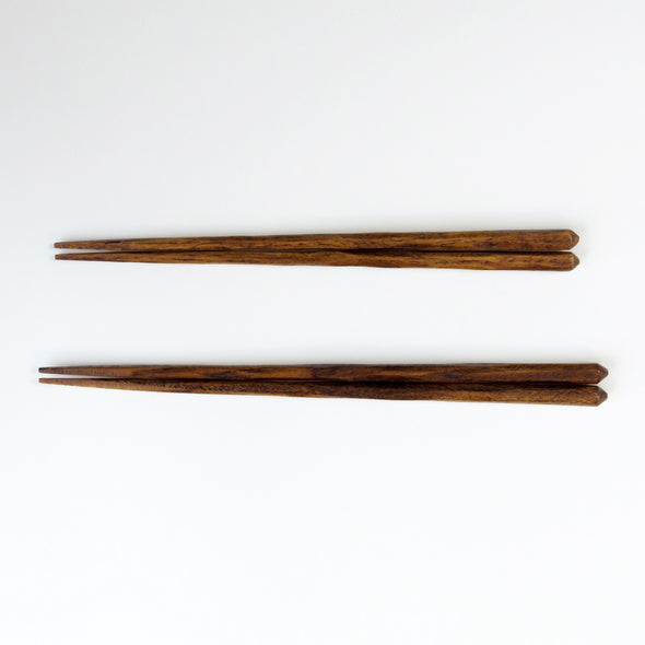 [Chopstick rest included] Chestnut cut chopsticks with angular tip, couple celebration meal set