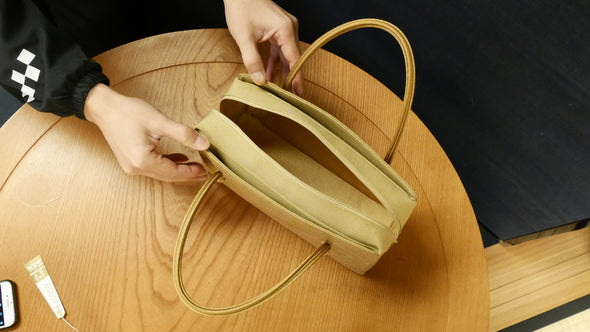 Bolsa "G" feita com técnicas artesanais tradicionais de Kyoto
